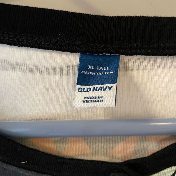 Old Navy Spooky Eyes Set Of Onesie Unisex Pajamas Button Front XL and L TALL - Picture 7 of 16